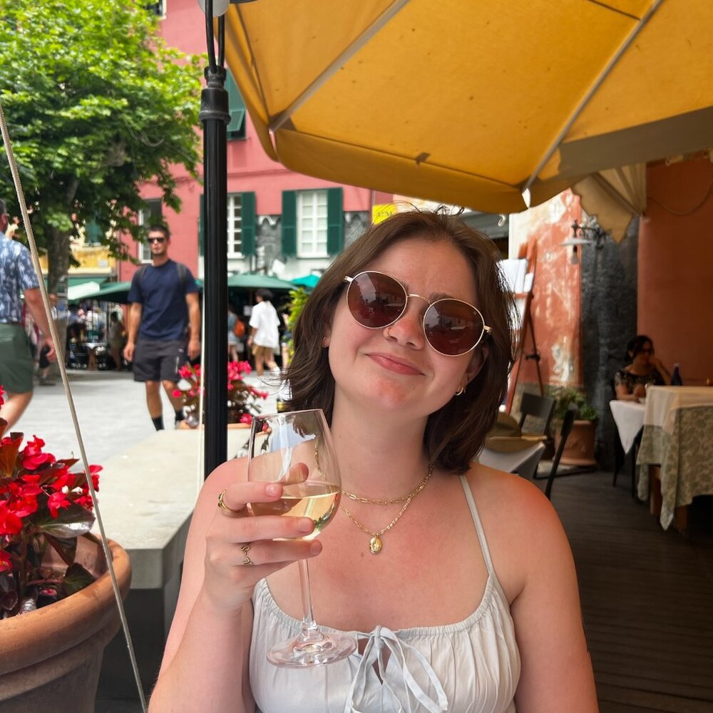 Meet your Posher, Emma